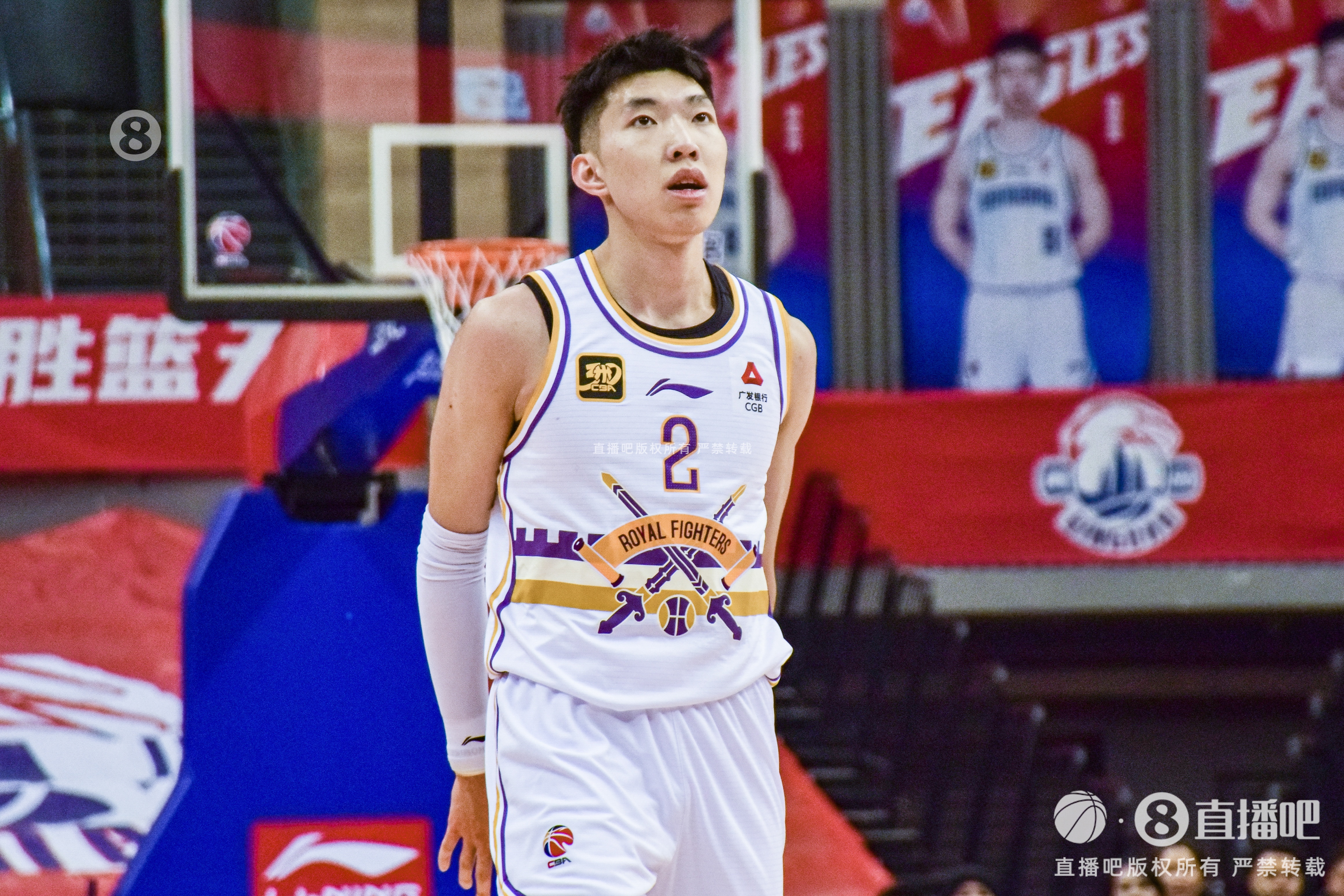 媒体人:山东内线正好和北控对得上 各队实力平均一切皆有可能