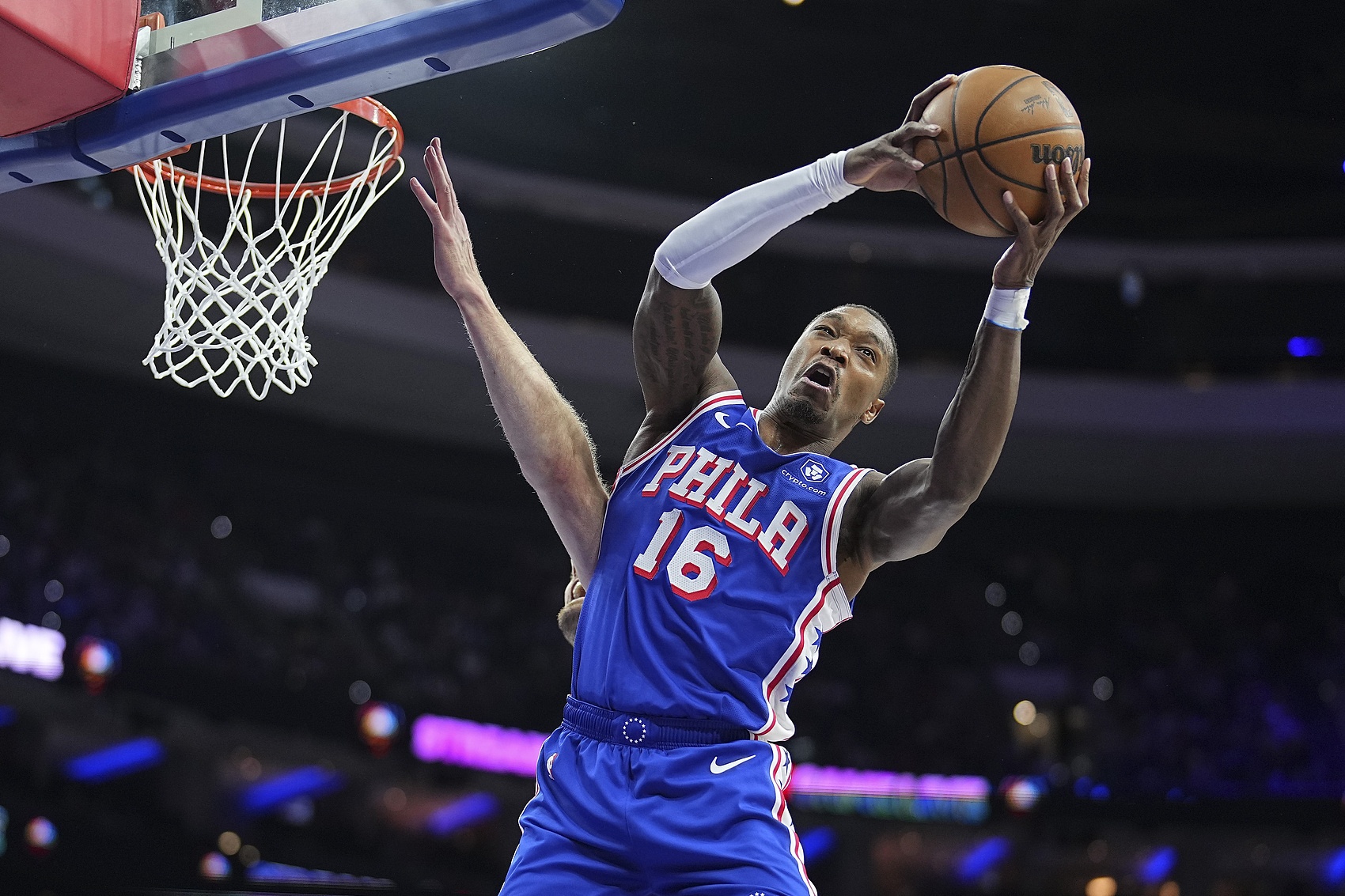 欢迎回到NBA!朗尼-沃克三节结束得到21+10 获得生涯首次两双
